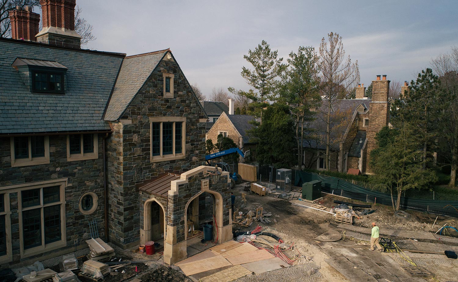 An American House under construction