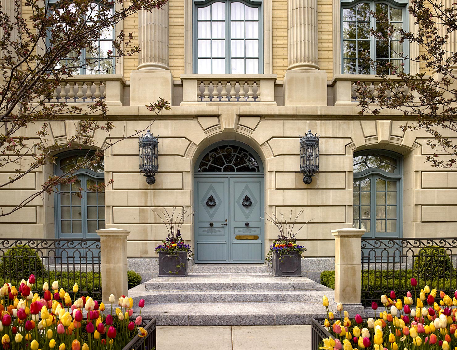 Liederbach & Graham: An Enduring Home in the City Exterior Detail