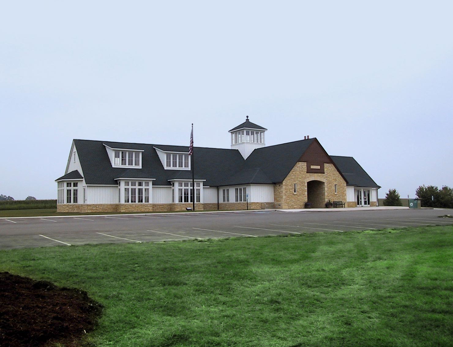 Liederbach & Graham: Huntley Community Library Exterior Entrance