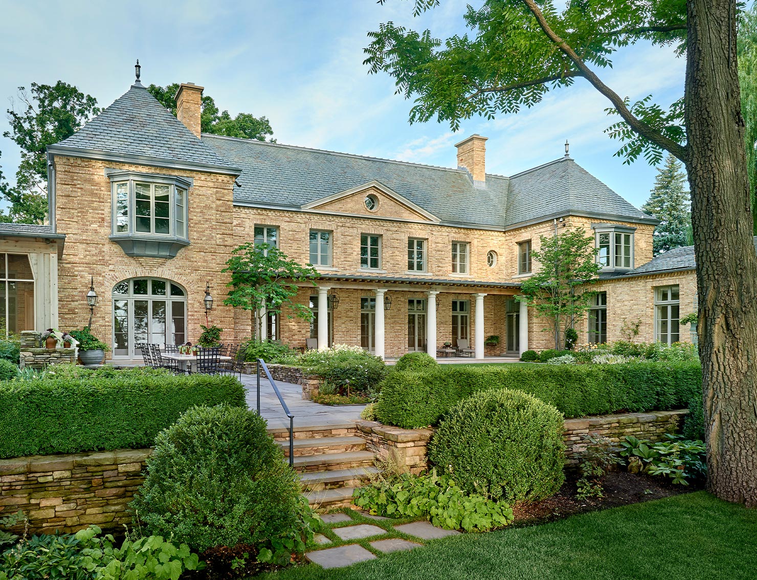 Liederbach & Graham: A Residence on Lake Michigan Exterior Grounds