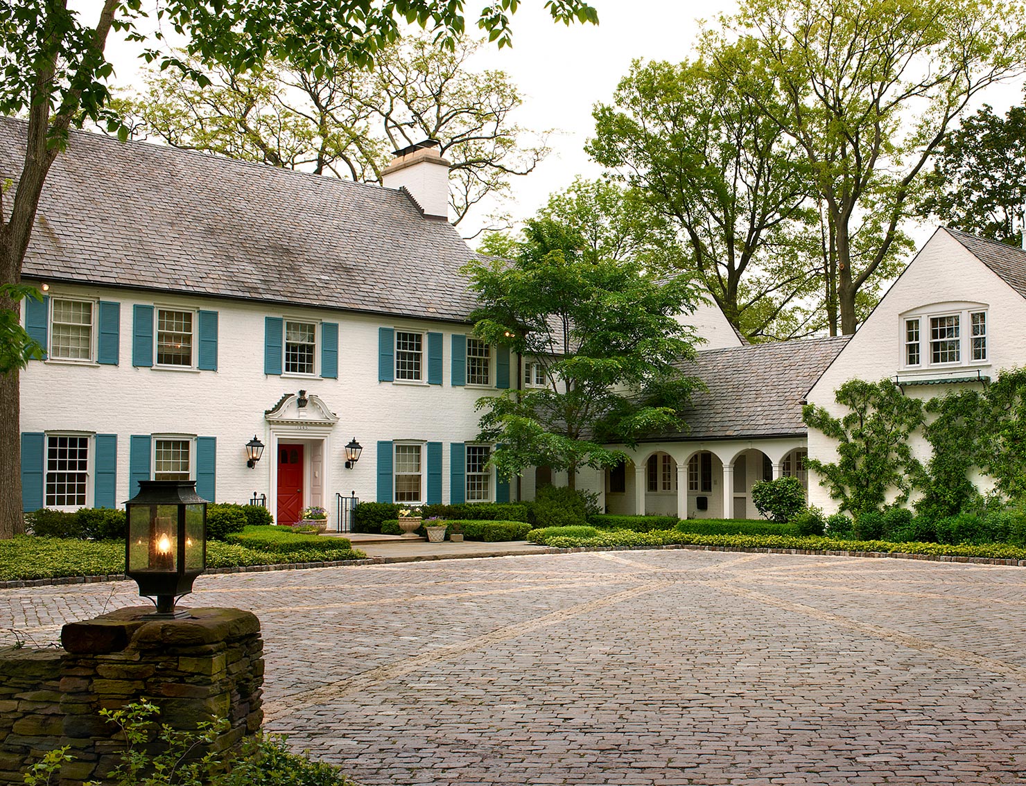 Liederbach & Graham: A Winnetka Renovation Exterior